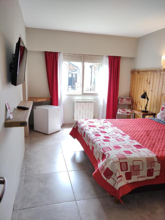 Hostal El Koru San Carlos de Bariloche Bagian luar foto